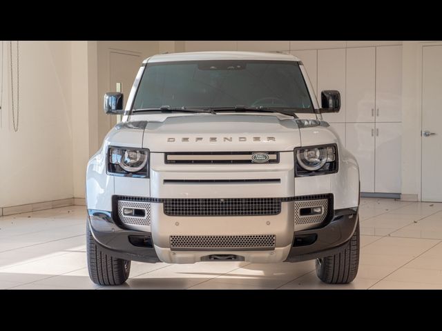 2024 Land Rover Defender X-Dynamic SE