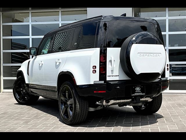 2024 Land Rover Defender X-Dynamic SE