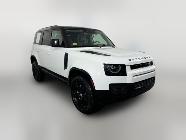 2024 Land Rover Defender X-Dynamic SE