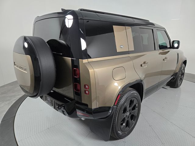 2024 Land Rover Defender X-Dynamic SE