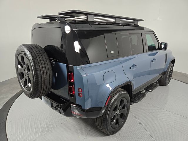 2024 Land Rover Defender X-Dynamic SE