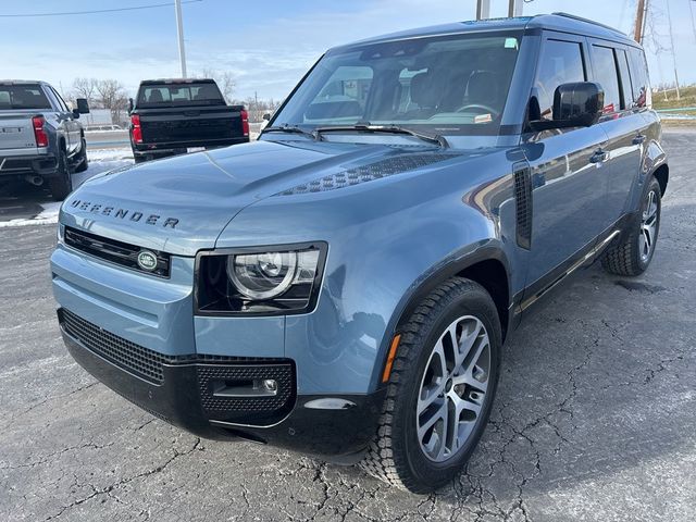 2024 Land Rover Defender X-Dynamic SE