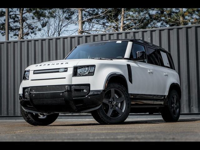 2024 Land Rover Defender X-Dynamic SE