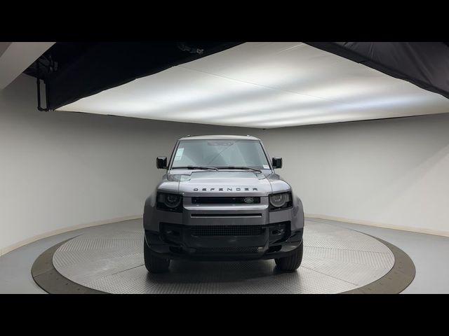 2024 Land Rover Defender X-Dynamic SE