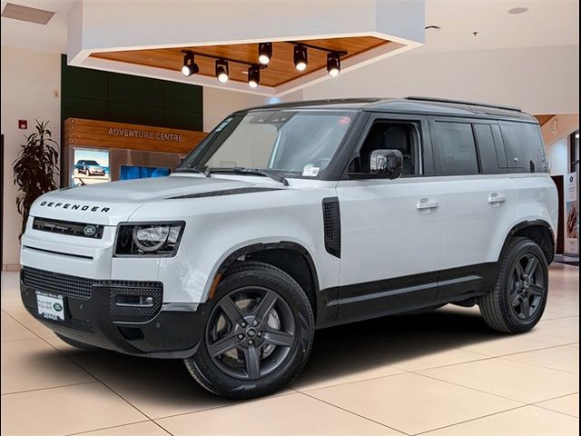 2024 Land Rover Defender X-Dynamic SE