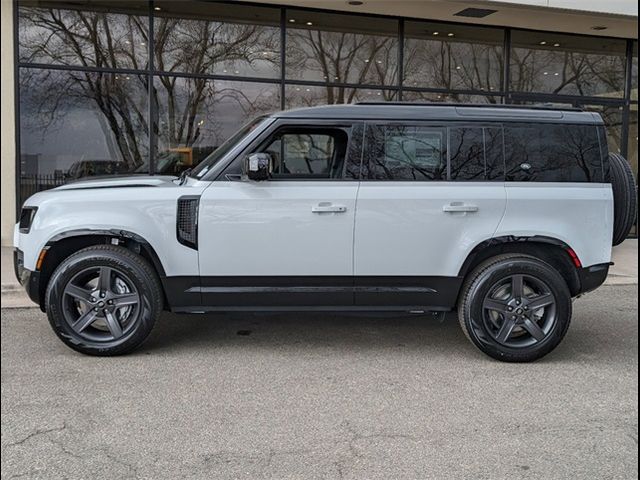 2024 Land Rover Defender X-Dynamic SE