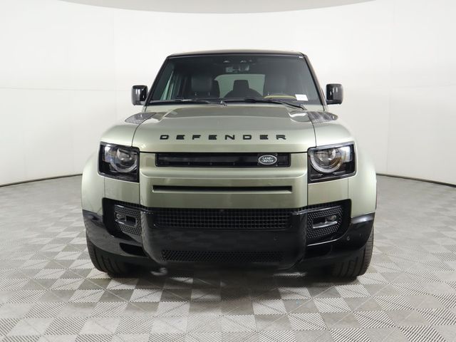 2024 Land Rover Defender X-Dynamic SE