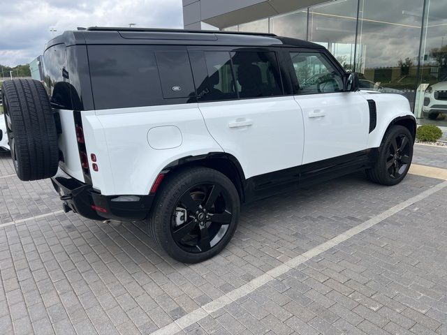 2024 Land Rover Defender X-Dynamic SE