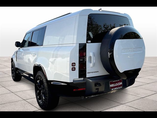 2024 Land Rover Defender Outbound