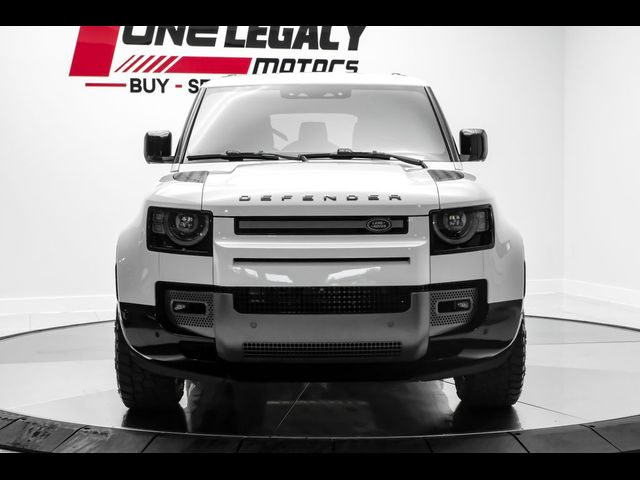 2024 Land Rover Defender Outbound