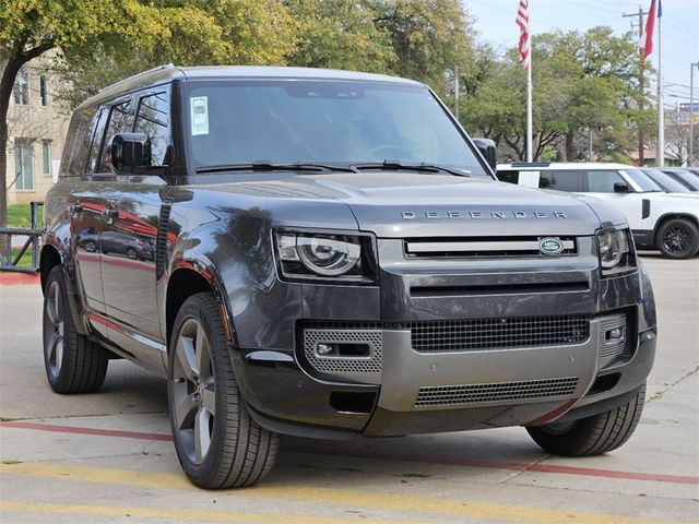 2024 Land Rover Defender Outbound