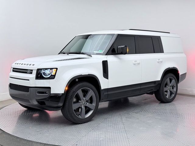 2024 Land Rover Defender Outbound