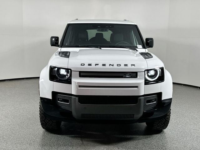 2024 Land Rover Defender Outbound