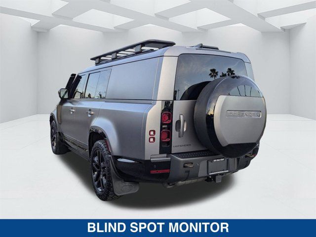 2024 Land Rover Defender Outbound