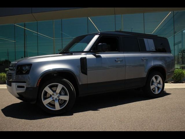 2024 Land Rover Defender S