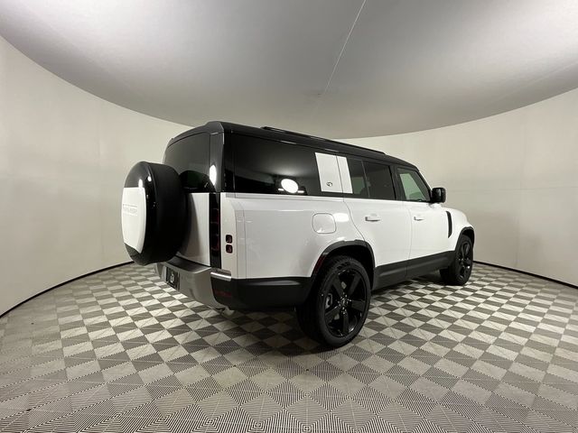 2024 Land Rover Defender S