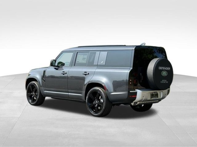 2024 Land Rover Defender S