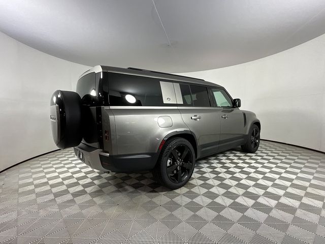 2024 Land Rover Defender S