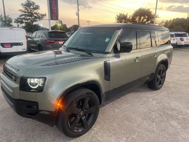 2024 Land Rover Defender X-Dynamic SE