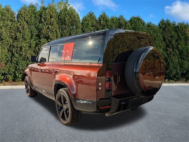 2024 Land Rover Defender X-Dynamic SE