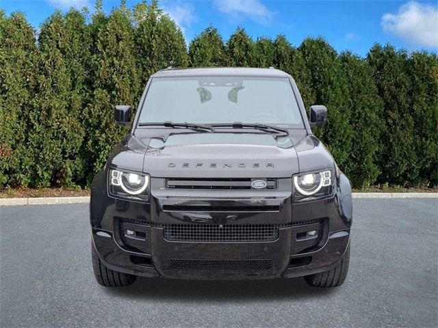 2024 Land Rover Defender X-Dynamic SE