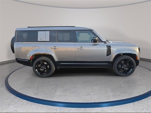 2024 Land Rover Defender X-Dynamic SE