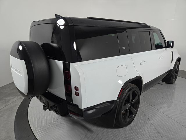 2024 Land Rover Defender X-Dynamic SE