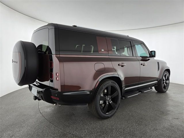 2024 Land Rover Defender X-Dynamic SE