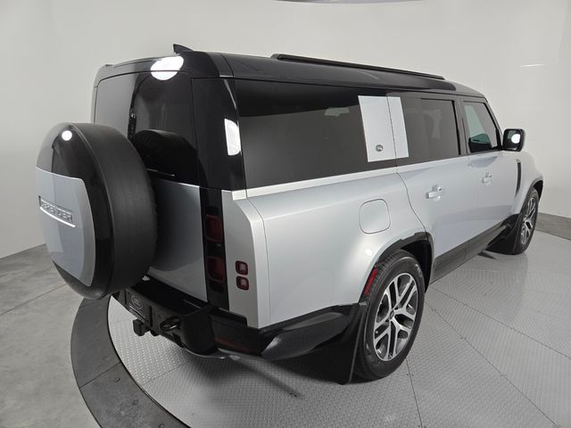 2024 Land Rover Defender X-Dynamic SE