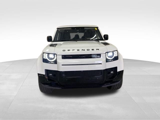 2024 Land Rover Defender X-Dynamic SE