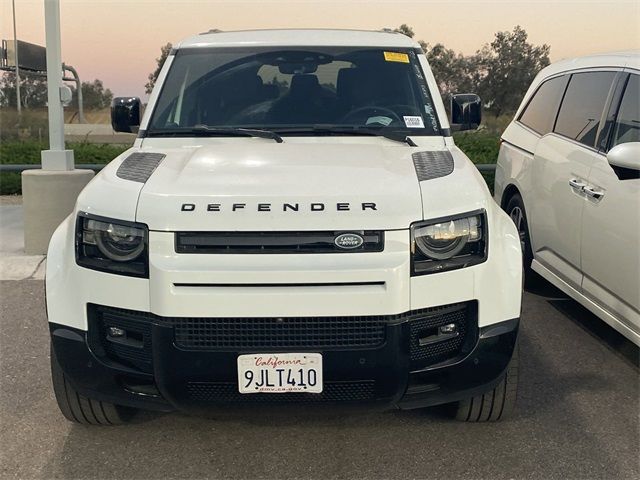 2024 Land Rover Defender X-Dynamic SE