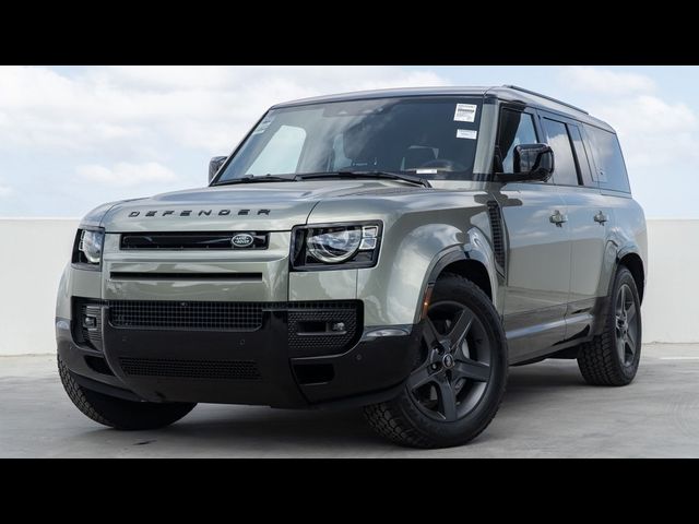 2024 Land Rover Defender X-Dynamic SE