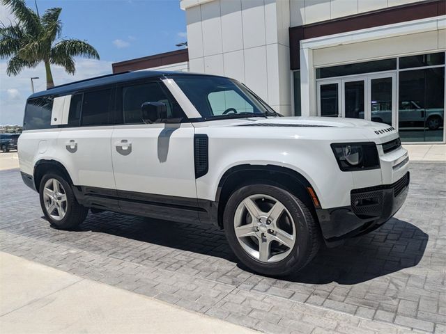 2024 Land Rover Defender X-Dynamic SE