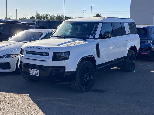 2024 Land Rover Defender X-Dynamic SE