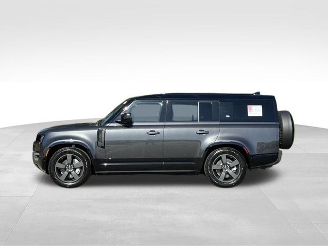 2024 Land Rover Defender X-Dynamic SE