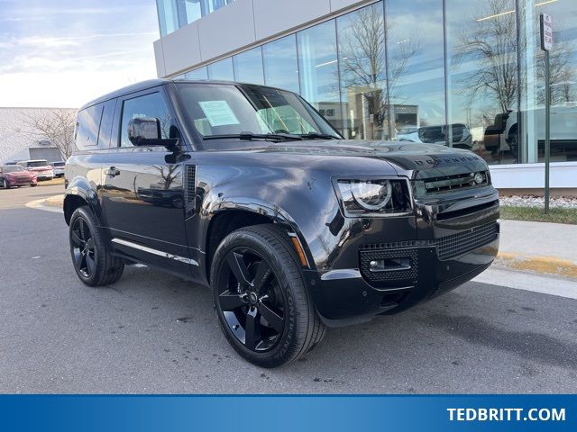 2024 Land Rover Defender V8