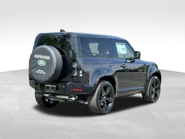 2024 Land Rover Defender V8