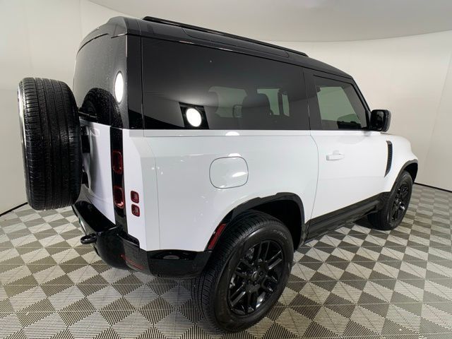 2024 Land Rover Defender X-Dynamic SE