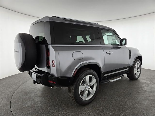 2024 Land Rover Defender X-Dynamic SE