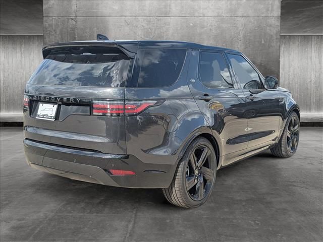 2024 Land Rover Discovery Dynamic SE