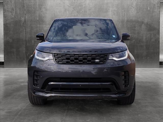 2024 Land Rover Discovery Dynamic SE