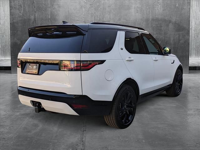 2024 Land Rover Discovery Dynamic SE