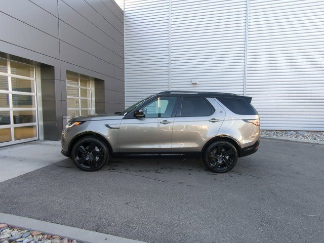 2024 Land Rover Discovery Dynamic SE