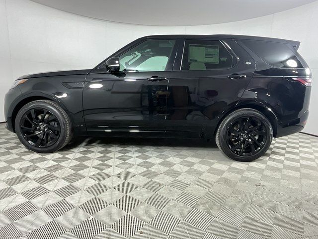 2024 Land Rover Discovery Dynamic SE