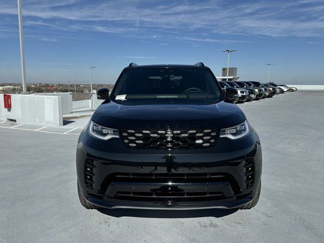 2024 Land Rover Discovery Dynamic SE