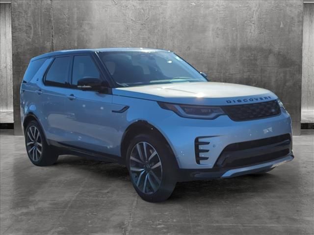 2024 Land Rover Discovery Dynamic SE