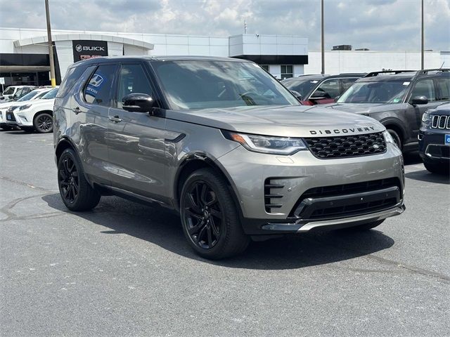 2024 Land Rover Discovery Dynamic SE