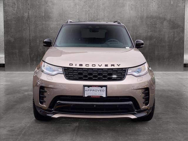 2024 Land Rover Discovery Dynamic SE