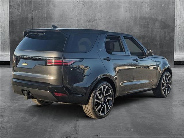 2024 Land Rover Discovery Dynamic SE