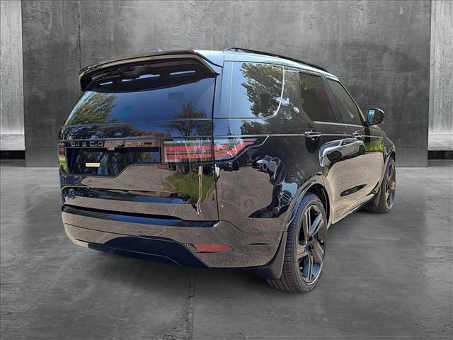 2024 Land Rover Discovery Dynamic SE